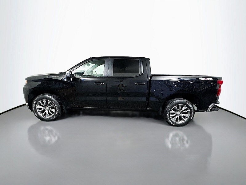 2022 Chevrolet Silverado 1500 LT photo 4