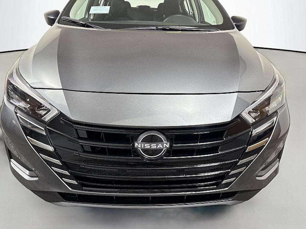 New 2025 Nissan Versa 1.6 S Sedan