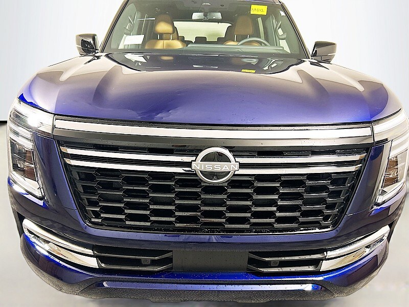 2025 Nissan Armada SL photo 2