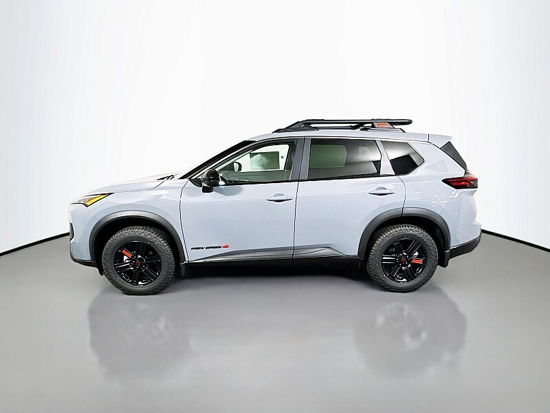 2026 Nissan Rogue AWD photo 4