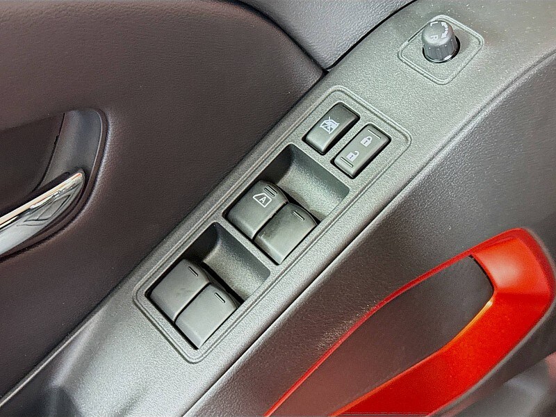 2025 Nissan Frontier PRO-4X - Photo 18