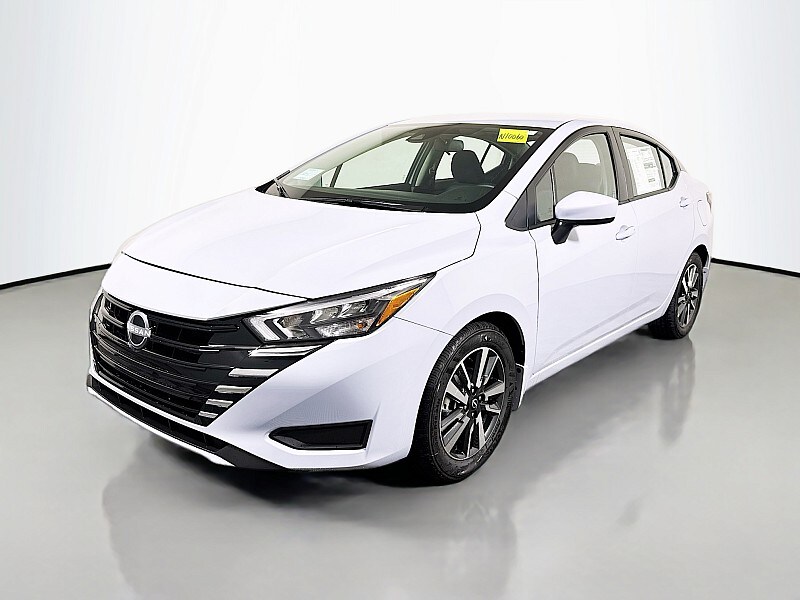 2025 Nissan Versa SV photo 3