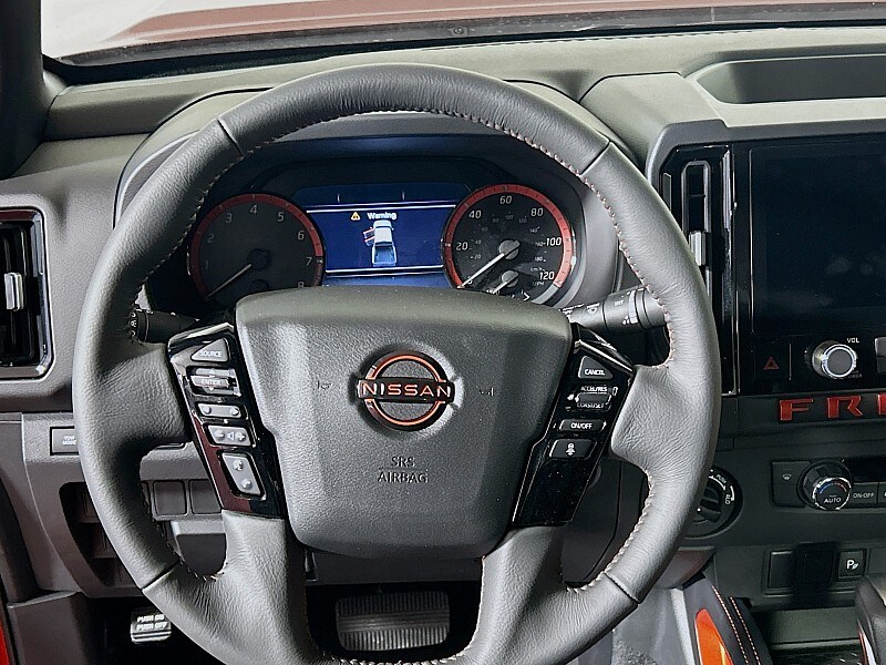 2025 Nissan Frontier PRO-4X - Photo 12