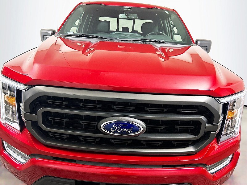 2022 Ford F-150 XLT photo 2