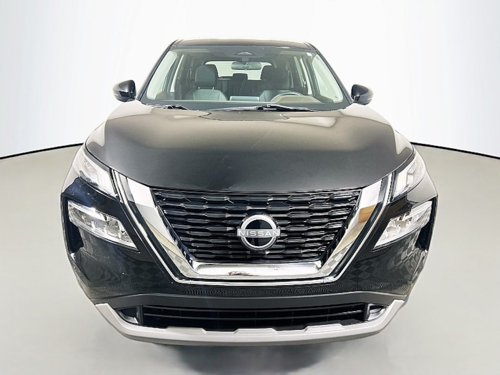 Used 2023 Nissan Rogue SV SUV