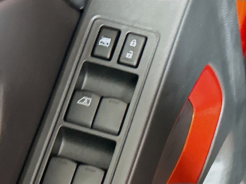 2025 Nissan Frontier PRO-4X - Photo 18