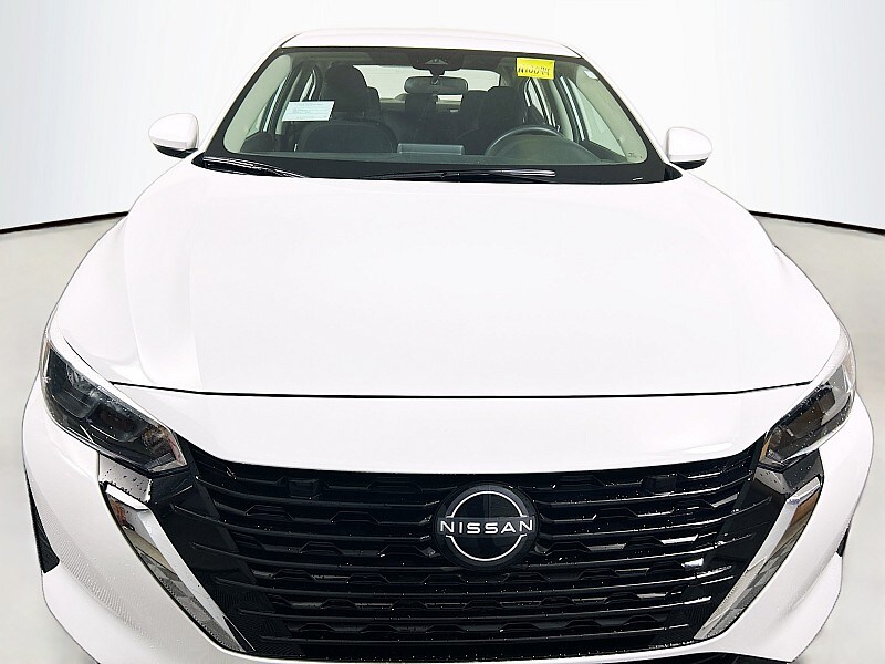 2025 Nissan Sentra S photo 2