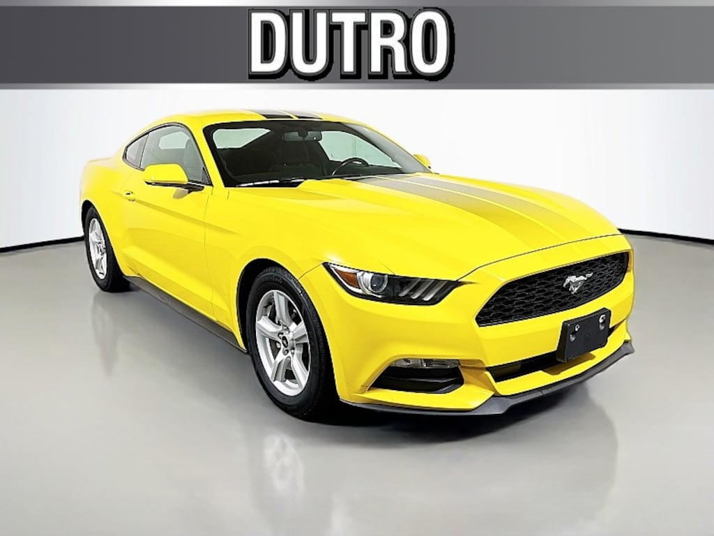 Used 2017 Ford Mustang V6 Coupe