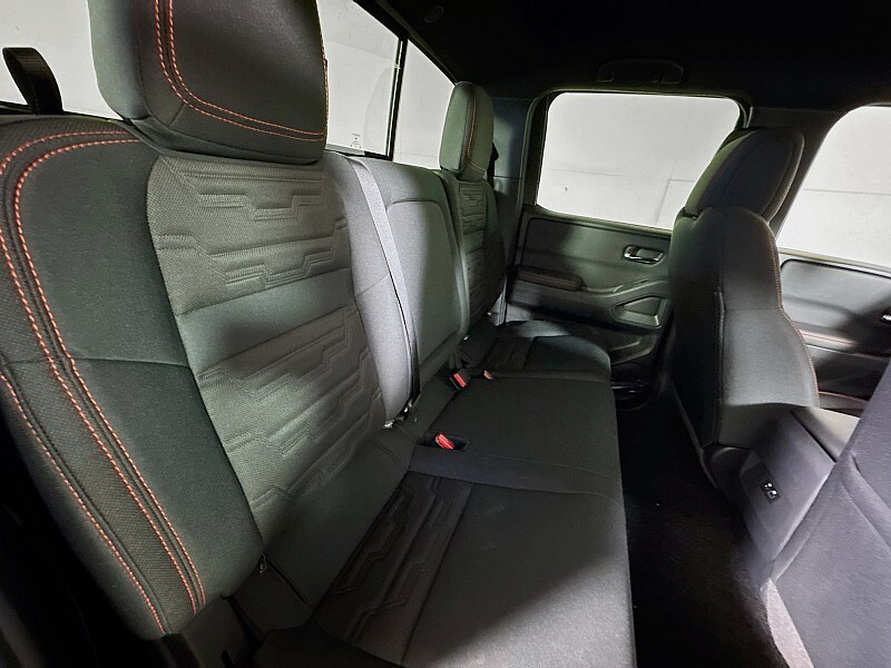 2025 Nissan Frontier PRO-4X - Photo 24