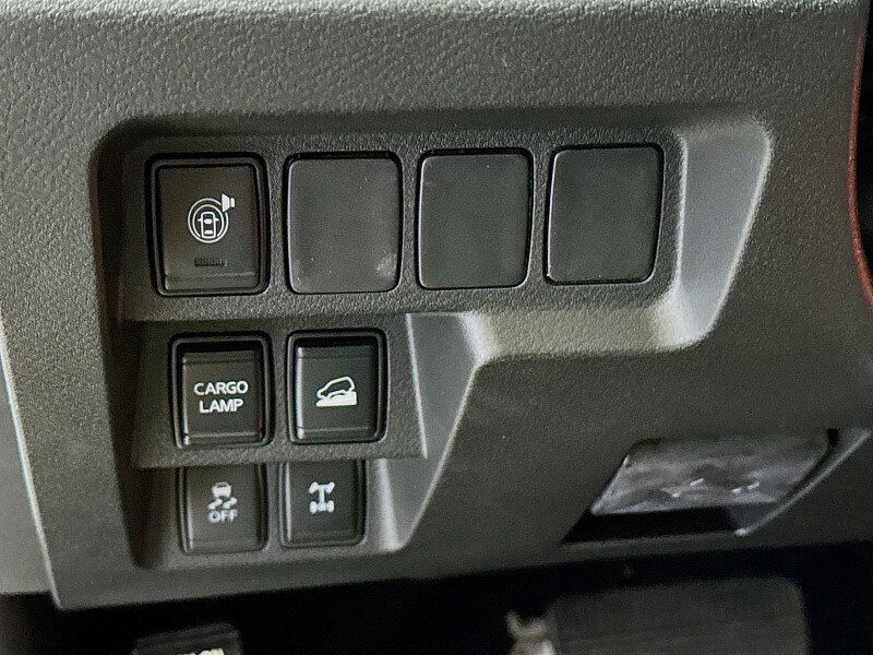 2025 Nissan Frontier PRO-4X - Photo 10