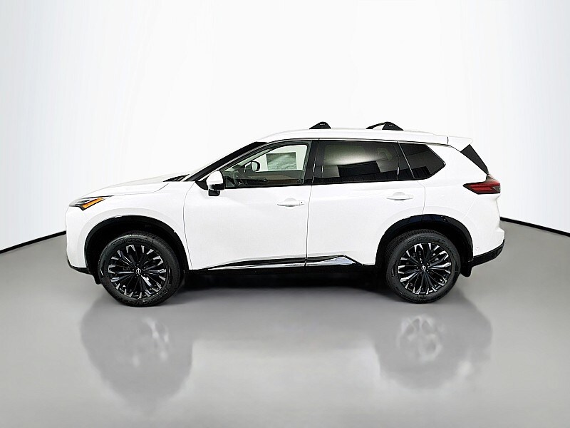2026 Nissan Rogue Platinum photo 3