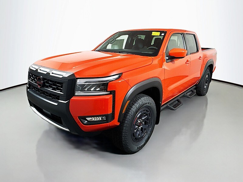 2025 Nissan Frontier Crew Cab PRO-4X photo 3
