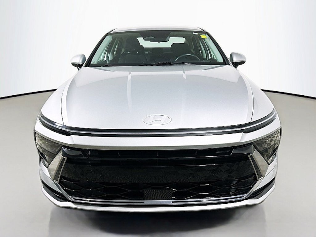 Used 2025 Hyundai Sonata Hybrid SEL Sedan