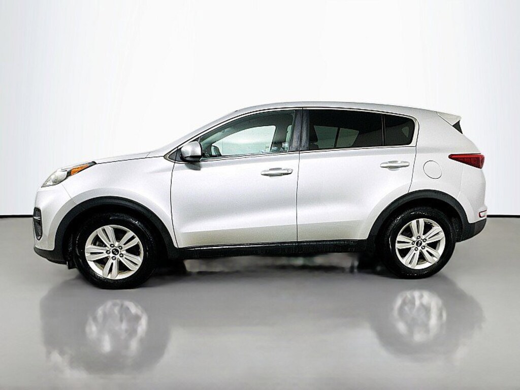 Used 2018 Kia Sportage LX SUV