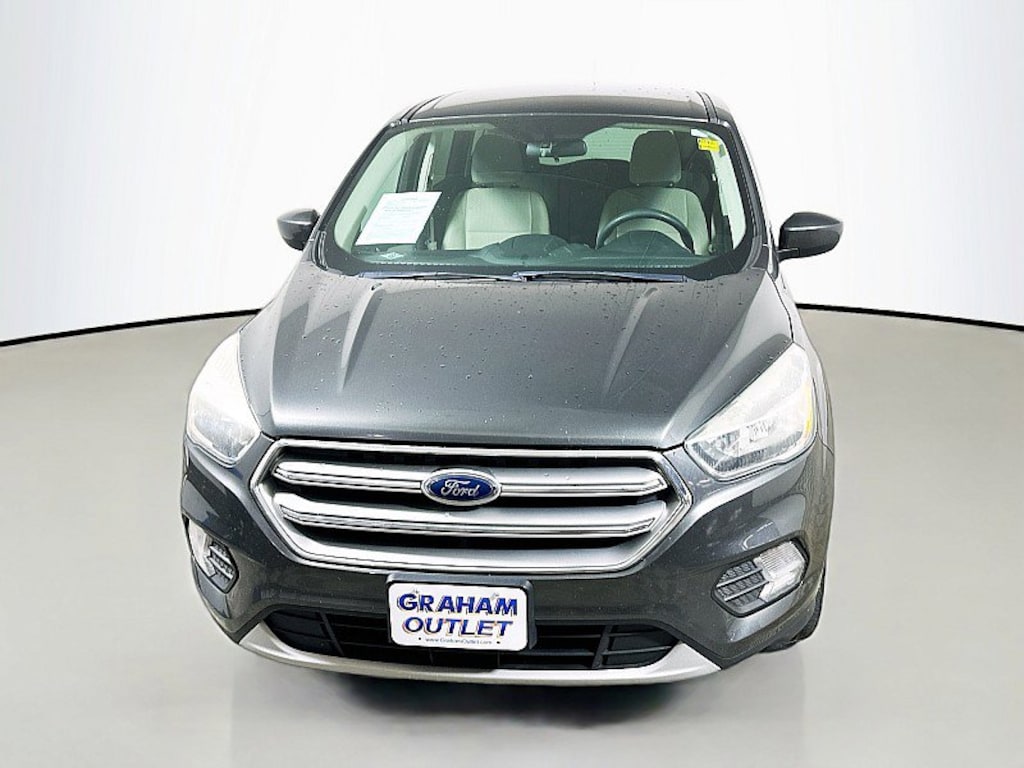 Used 2017 Ford Escape SE SUV