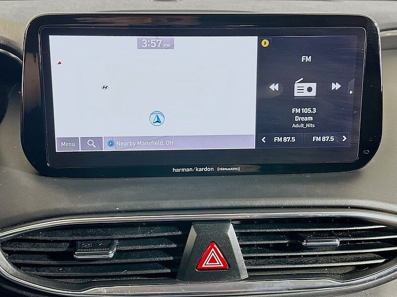 2022 Hyundai Santa Fe Limited - Photo 16