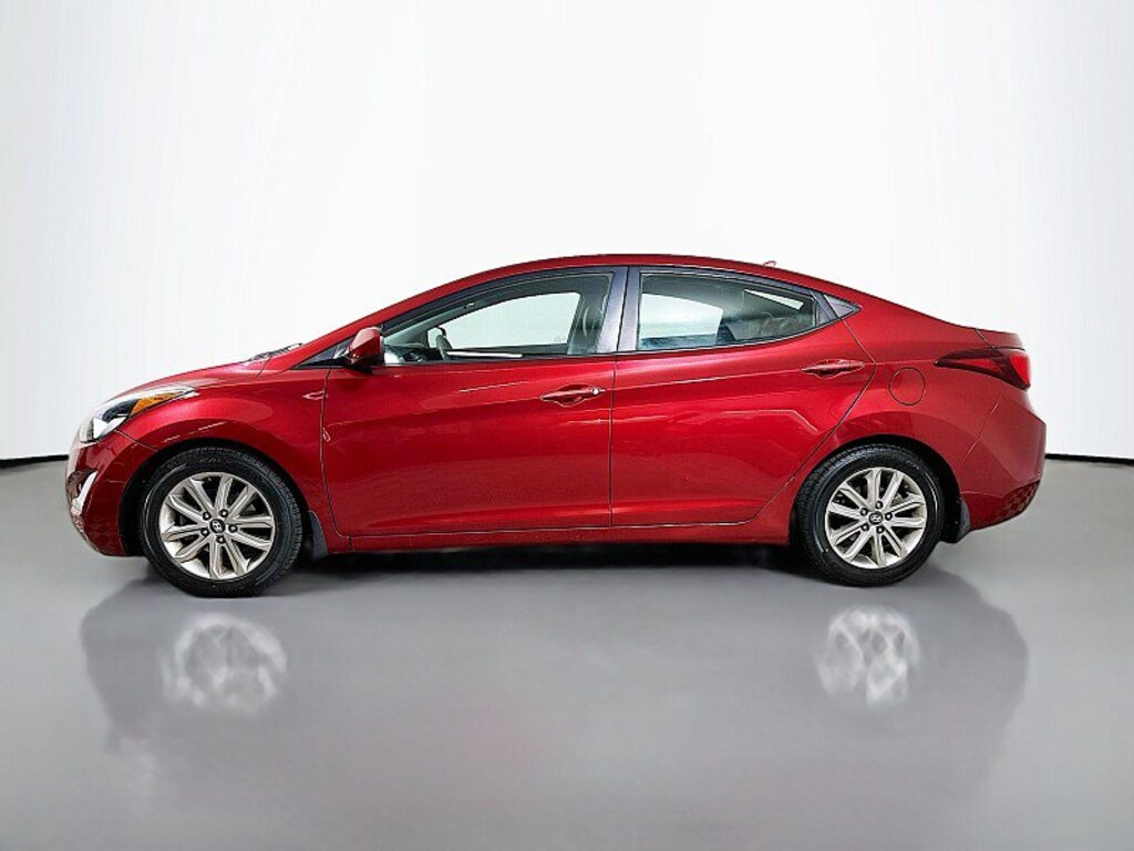 Used 2015 Hyundai Elantra SE Sedan