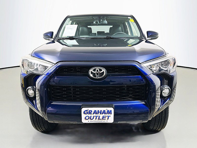 2014 Toyota 4Runner Limited photo 2
