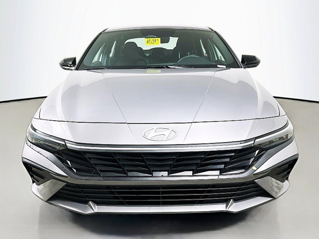 Used 2025 Hyundai Elantra SEL Sport Sedan