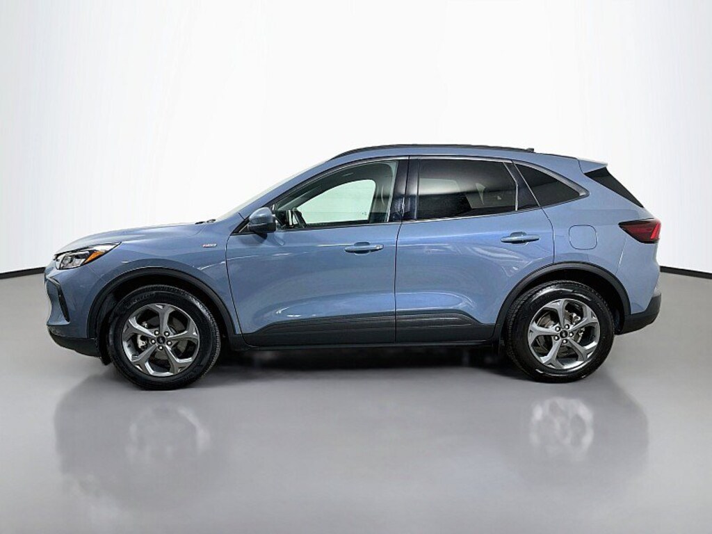 Used 2025 Ford Escape ST-Line Select SUV