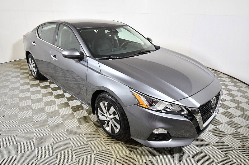 Used 2021 Nissan Altima S with VIN 1N4BL4BV0MN328694 for sale in Mansfield, OH