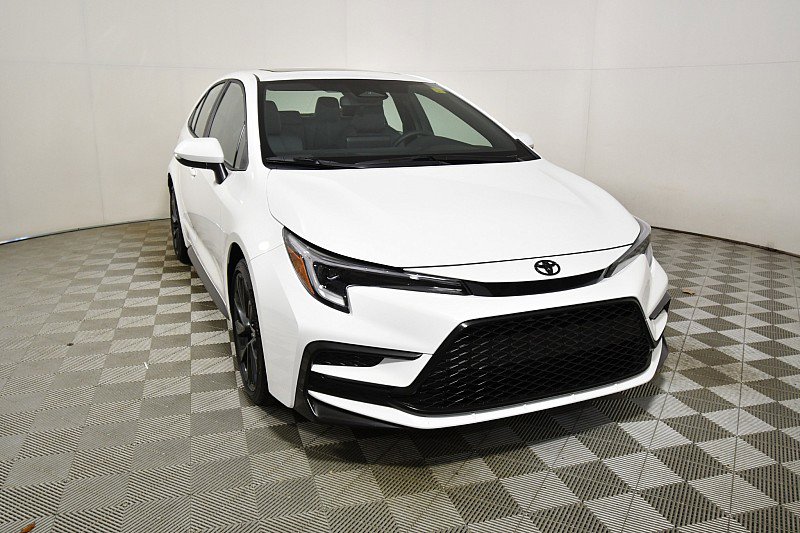 Used 2024 Toyota Corolla SE with VIN 5YFP4MCEXRP182262 for sale in Mansfield, OH