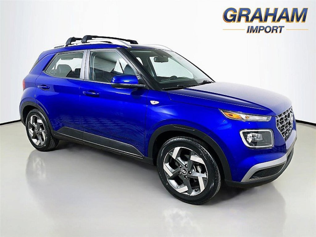 Used 2023 Hyundai Venue Limited SUV