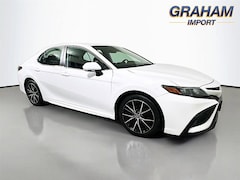 Used 2022 Toyota Camry SE Sedan For Sale in Mansfield, OH
