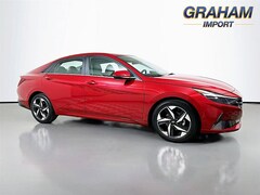 2023 Hyundai Elantra Limited Sedan