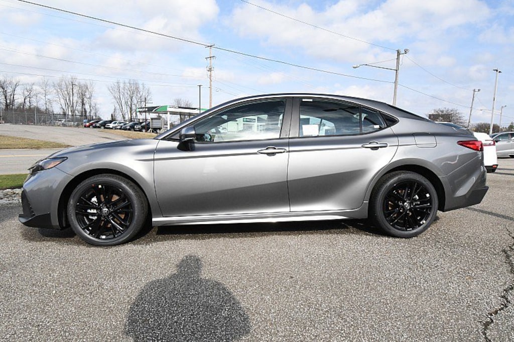 New 2026 Toyota Camry SE Sedan