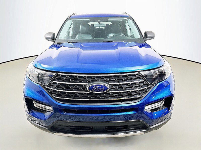 2021 Ford Explorer XLT photo 2