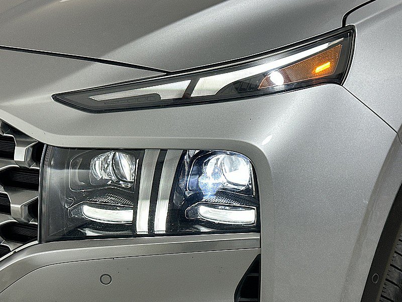 2022 Hyundai Santa Fe Limited - Photo 28