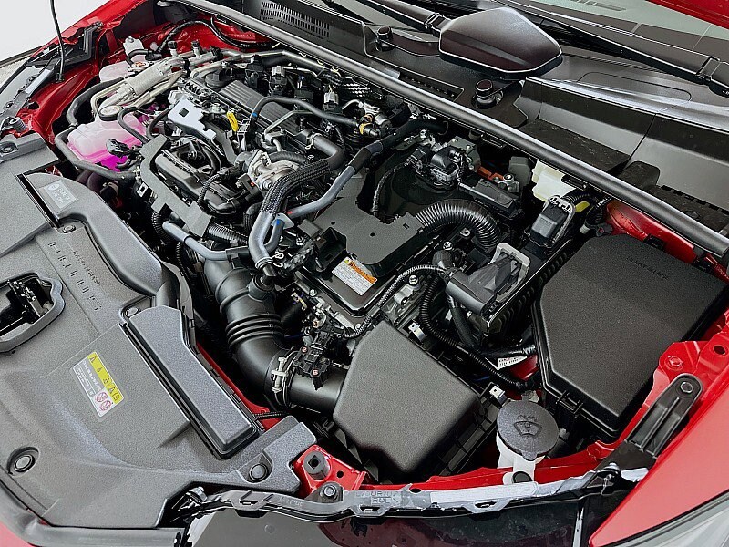 2026 Toyota Prius Plug-in Hybrid SE - Photo 17