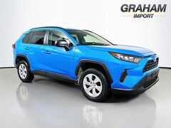 2020 Toyota RAV4 LE SUV