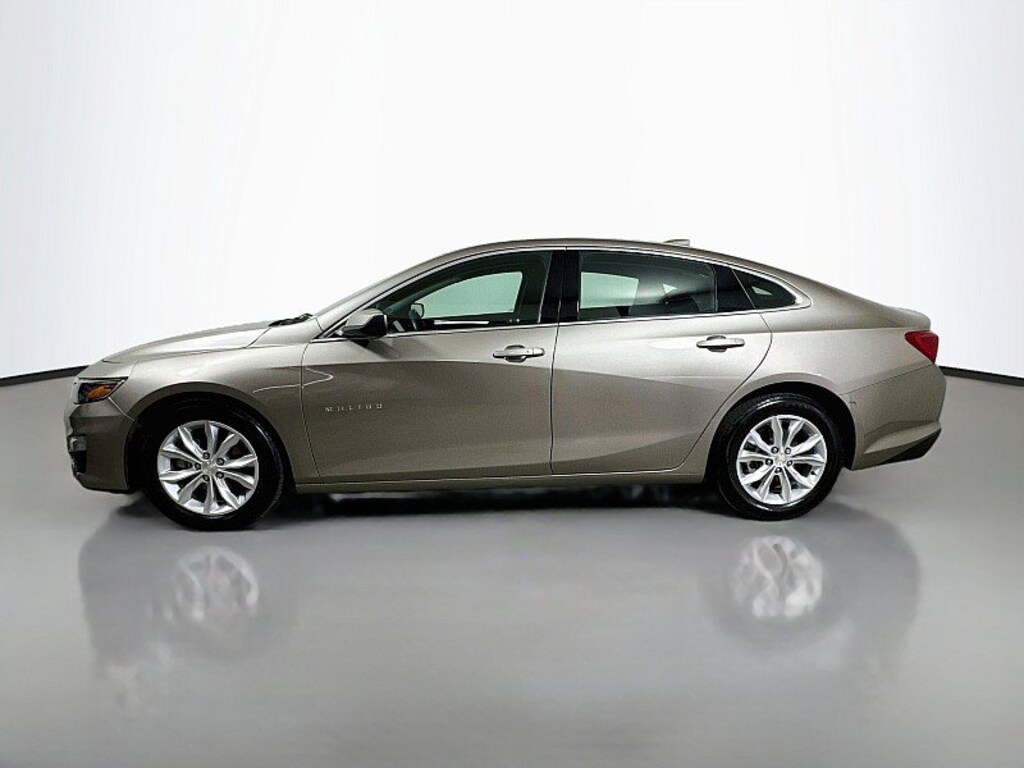 Used 2025 Chevrolet Malibu 1LT Sedan