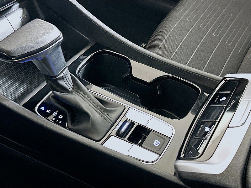 2023 Hyundai Santa Cruz SEL - Photo 17