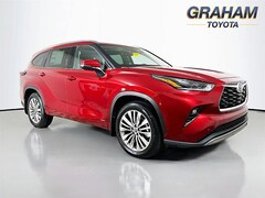 2026 Toyota Highlander Hybrid Platinum SUV