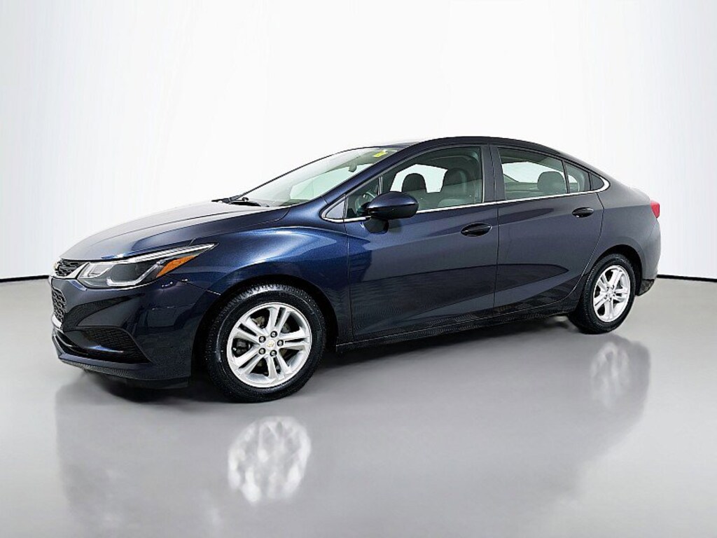 Used 2016 Chevrolet Cruze LT Auto Sedan