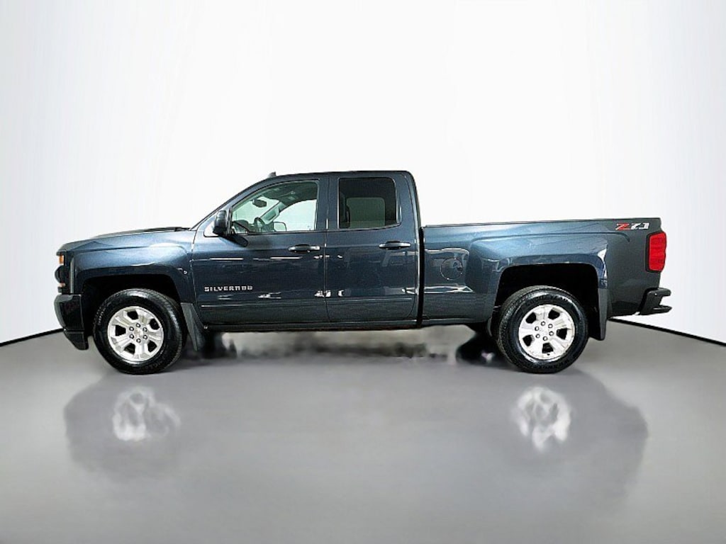 Used 2018 Chevrolet Silverado 1500 LT w/2LT Truck Double Cab