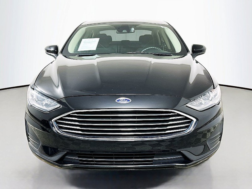 Used 2020 Ford Fusion SE Sedan