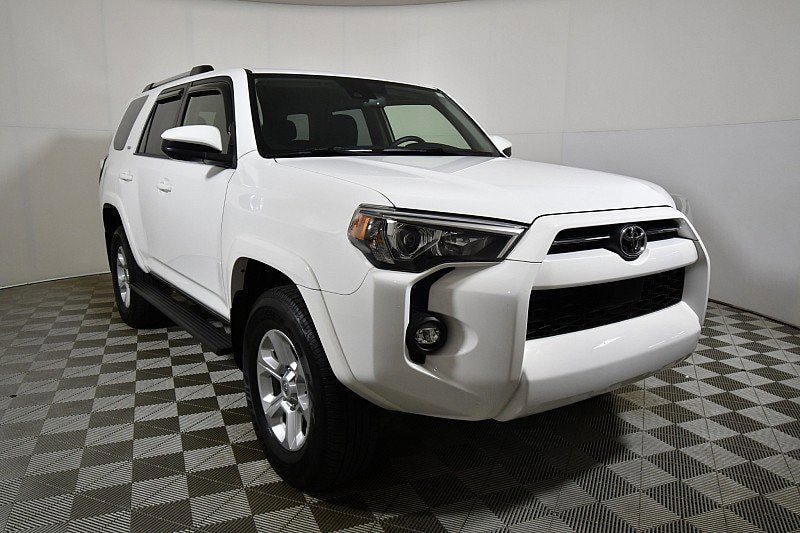 Used 2021 Toyota 4Runner SR5 with VIN JTEMU5JR6M5872476 for sale in Mansfield, OH