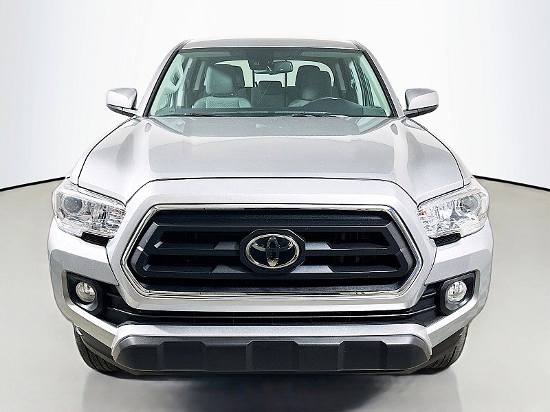 2023 Toyota Tacoma 4x4 SR5 Double Cab V6 photo 2