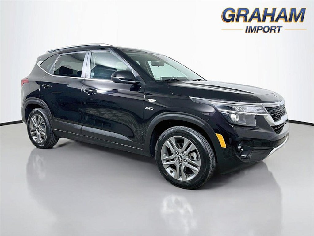 Used 2021 Kia Seltos S SUV