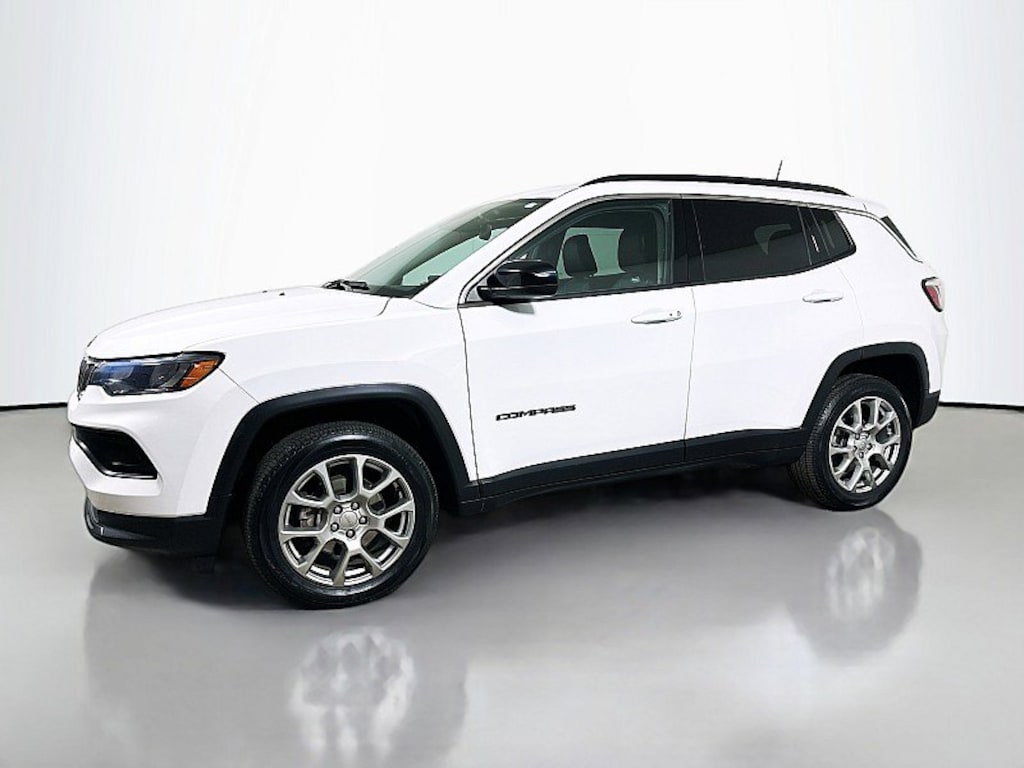 Used 2022 Jeep Compass Latitude Lux SUV
