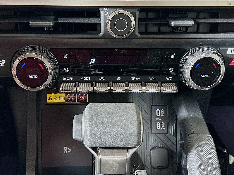 2025 Toyota Tacoma Trailhunter - Photo 13