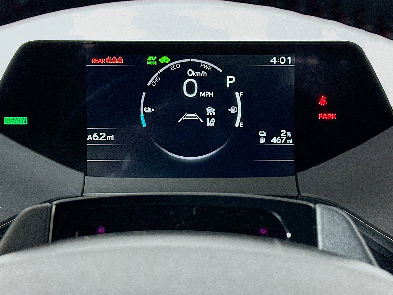 2026 Toyota Prius Plug-in Hybrid SE - Photo 12