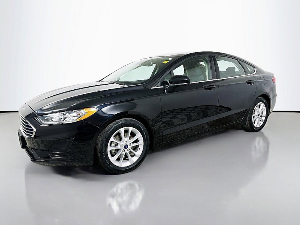 Used 2020 Ford Fusion SE Sedan