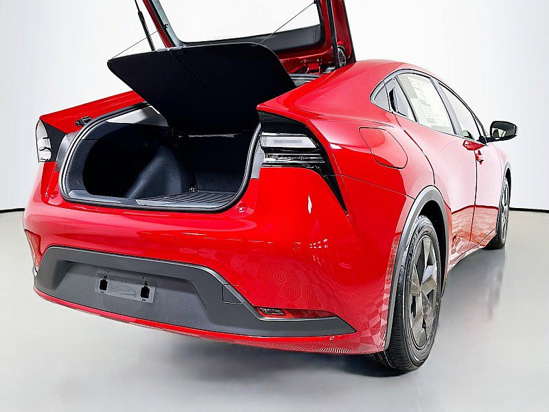 2026 Toyota Prius Plug-in Hybrid SE - Photo 16