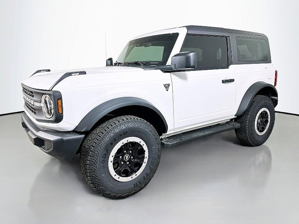 Used 2025 Ford Bronco Base SUV