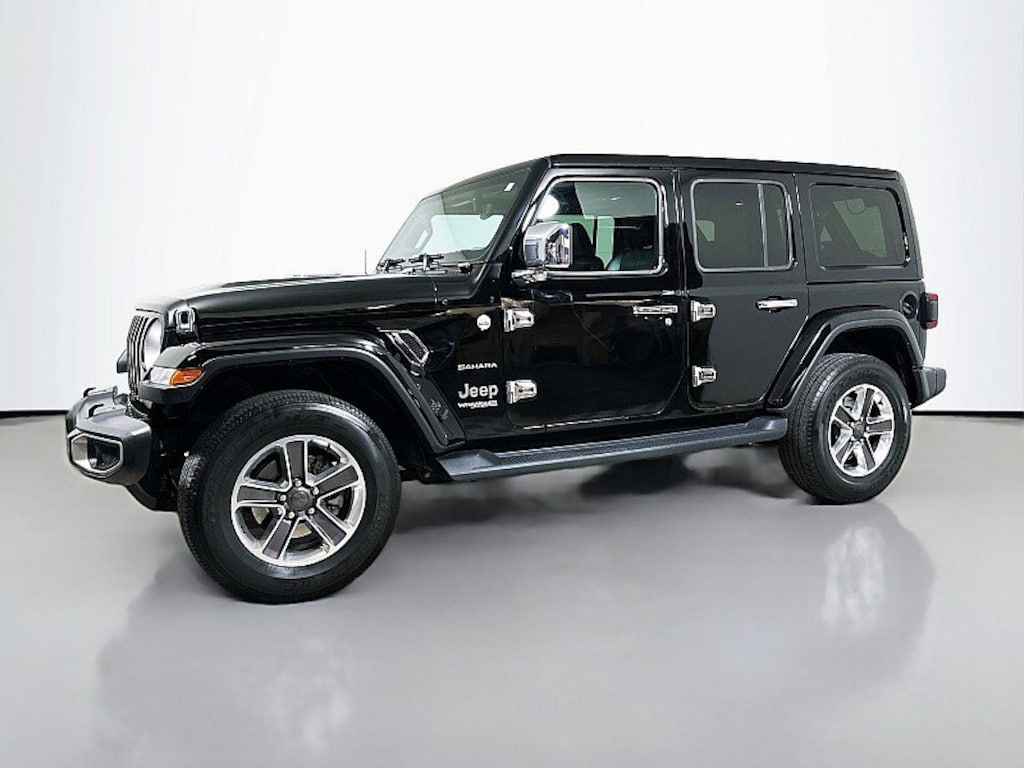 Used 2018 Jeep Wrangler Unlimited Sahara 4x4 SUV